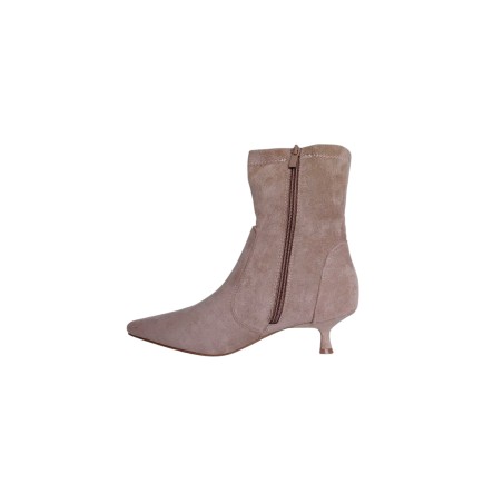 Bottines noires en daim