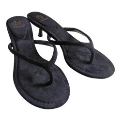 Sandales tongs à petit talon beige femme - Ocean of Shoes