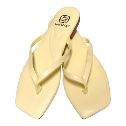 Tongs plates à bout carré Jaune Pastel – Collection Été